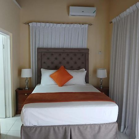 Runthings Hideaway Stay เนกริล ภายนอก รูปภาพ